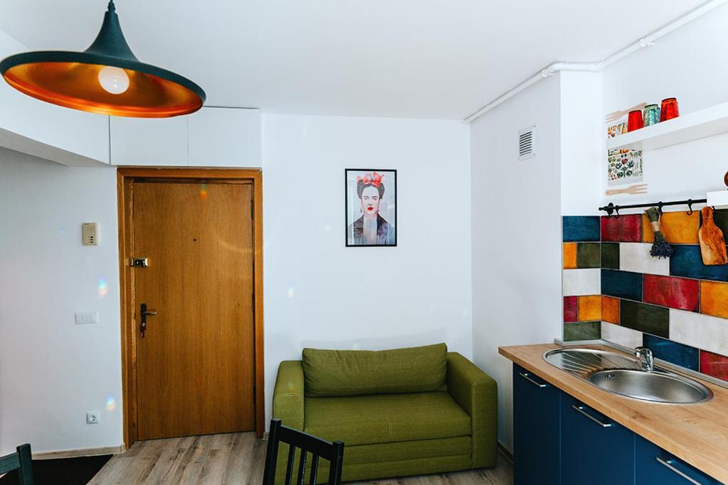 Old Citadel Hill Apartment Брашов Екстериор снимка