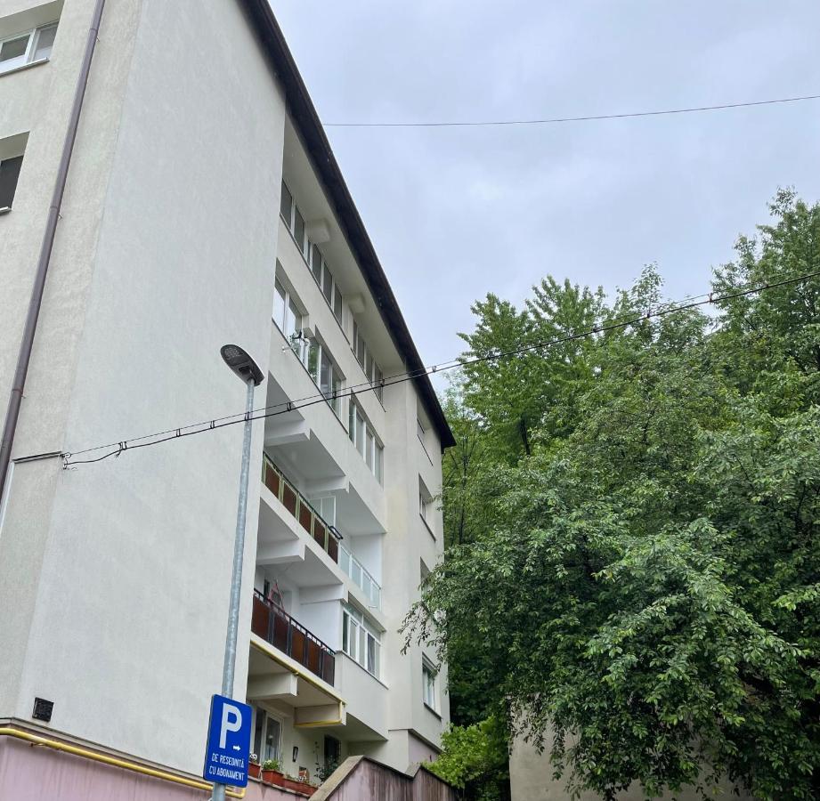 Old Citadel Hill Apartment Брашов Екстериор снимка